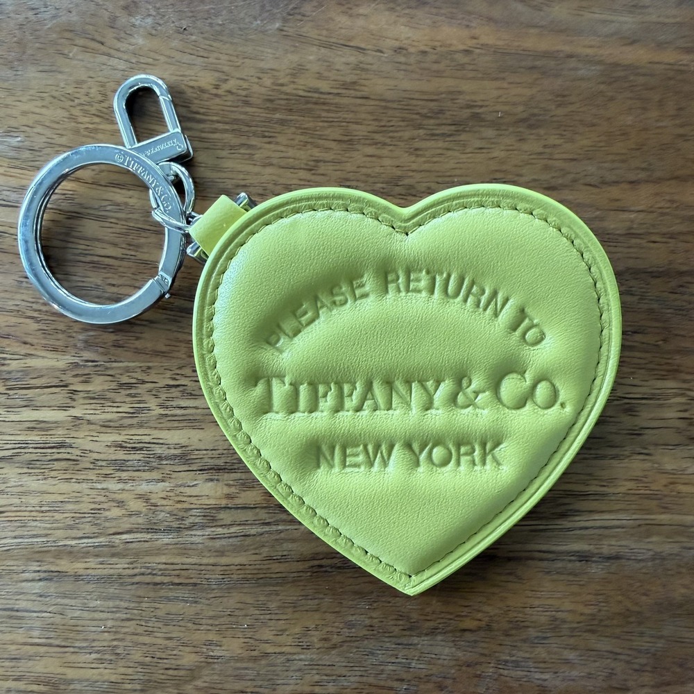Tiffany & Co RTT Return to Tiffany NY CHARTREUSE Leather Heart Bag Charm Keyring
